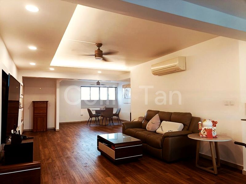 5 Room (5I) HDB for Sale in  707 Hougang Avenue 2 - Image 6